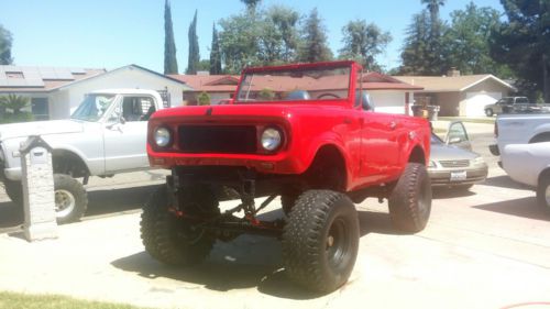 Convertible 4x4 chevy drivetrain 4.1l v6 gm turbo 400 half cab scout 80 red lift