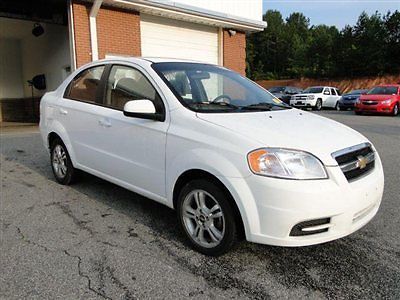 Chevrolet aveo ls low miles 4 dr sedan manual gasoline 1.6l l4 mpi dohc 16v summ