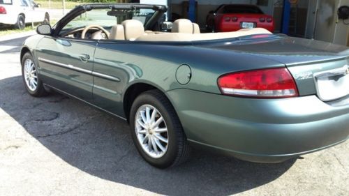 2002 chrysler sebring lxi convertible 2-door 2.7l 82,700 miles!
