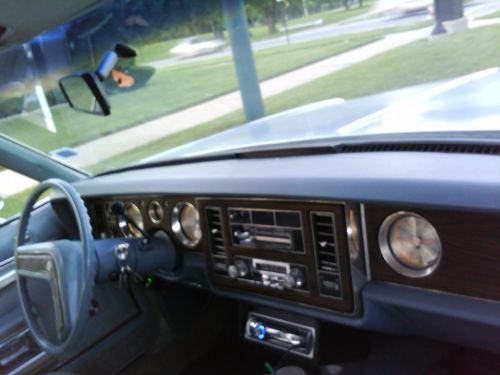 1979 buick lesabre limited sedan 4-door 4.9l