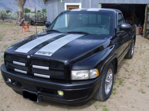 98 black dodge ram 1500 ss/t-turbo v-8 magnum engine-tow your toys!