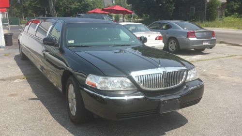2003 Lincoln Town Car Executive Limousine Dabryan 120" Limo, image 4
