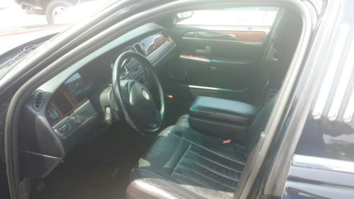 2003 Lincoln Town Car Executive Limousine Dabryan 120" Limo, image 5