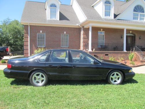96 chevrolet impala ss *low mileage* black w/ gray leather very clean garge kept