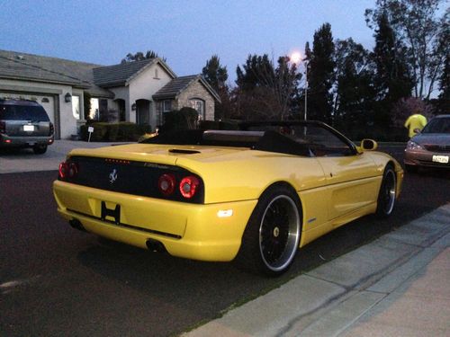 1998 ferrari f355 spyder  6spd  low miles clean title