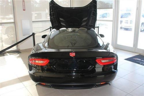 2013 dodge srt viper base