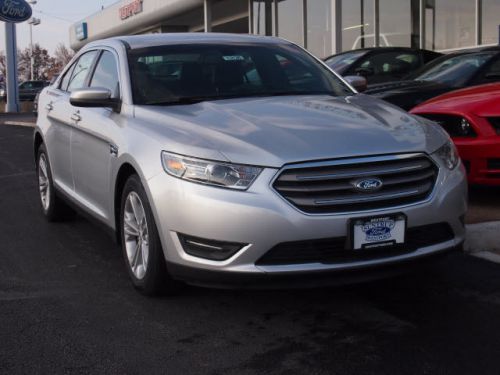 2014 ford taurus sel