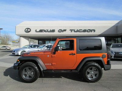 2010 4x4 4wd mountain pkg.  mango tango automatic *dual top group miles:14k