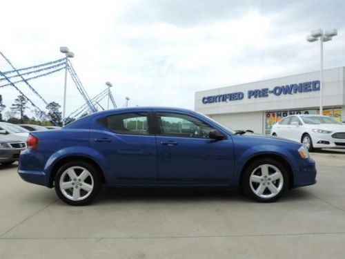 2013 dodge avenger se