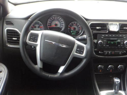 2012 chrysler 200 touring