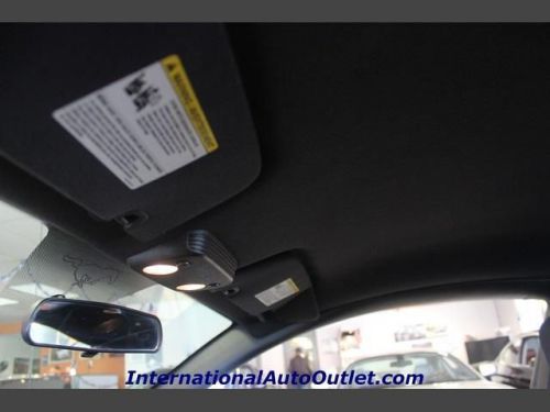 2005 Ford Mustang V6 Deluxe, US $9,995.00, image 2