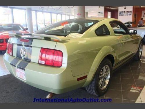 2005 Ford Mustang V6 Deluxe, US $9,995.00, image 5