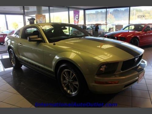 2005 Ford Mustang V6 Deluxe, US $9,995.00, image 8