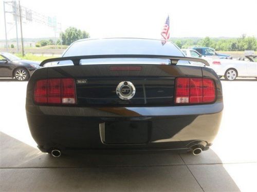 2007 ford mustang gt deluxe