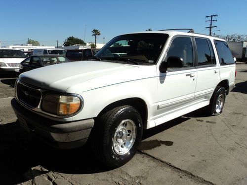 1995 ford explorer xlt sport utility 4-door 4.0l, no reserve