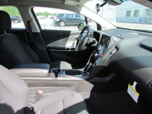 2014 chevrolet volt base