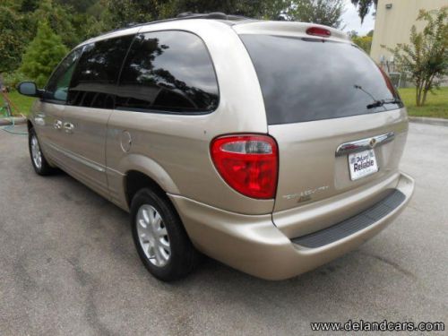 2003 chrysler town & country lxi