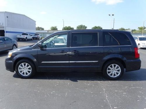 2013 Chrysler Town & Country Touring, US $22,500.00, image 17