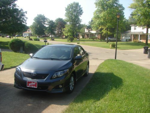 2010 toyota corolla s sedan 4-door 1.8l