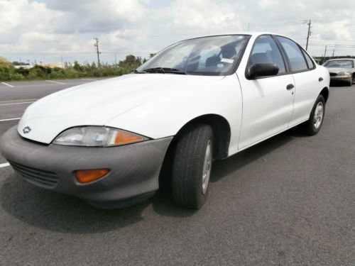 1999 chevy cavalier sedan 2.2l reliable economical family gas saver no reserve