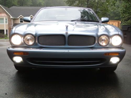 No reserve!!!! &#034;xjr&#034; v8 supercharged/loaded/clean carfax/autocheck