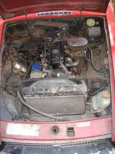 1972 MG B GT, Rolling Chassis complete w/Wire wheels, Engine and Transmission, image 18