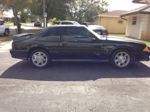 1993 ford mustang svt cobra hatchback 2-door 5.0l clone