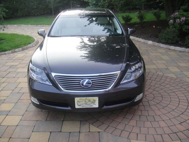 2009 - lexus ls