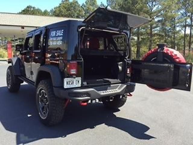 Jeep wrangler rubicon 4x4 10th anniversary