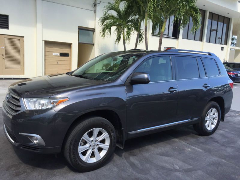 2013 toyota highlander se