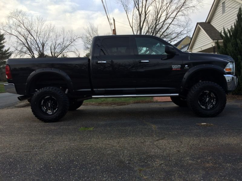 2010 dodge ram 2500 slt