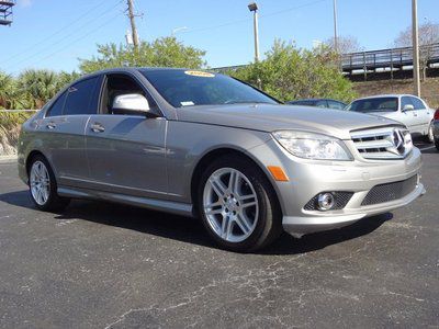 Beautiful 2008 mercedes c350 sedan! fresh trade in! navigation and lots more!