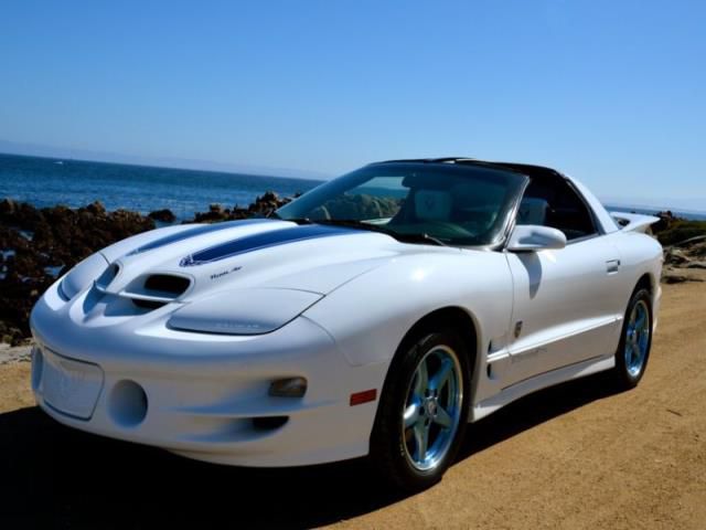 Pontiac: trans am 30th anniversary