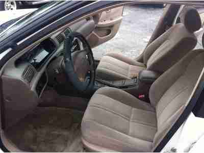 Pre-Owned  Clean Low miles Excellent condition, US $6,362.00, image 2