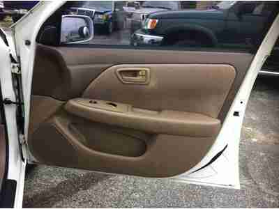 Pre-Owned  Clean Low miles Excellent condition, US $6,362.00, image 11