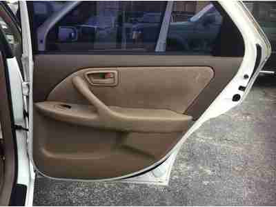 Pre-Owned  Clean Low miles Excellent condition, US $6,362.00, image 12