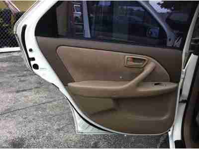 Pre-Owned  Clean Low miles Excellent condition, US $6,362.00, image 13