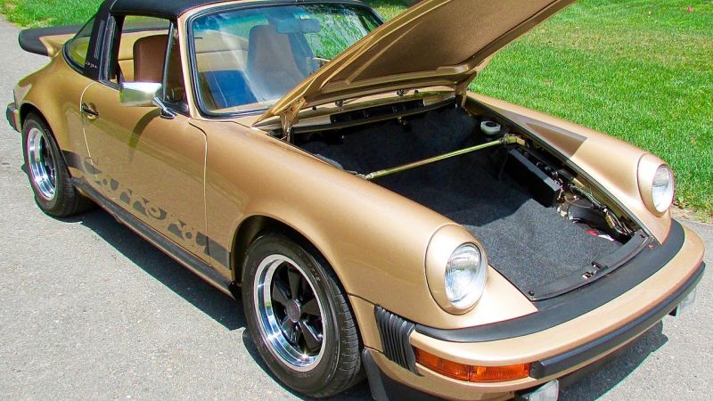 1975 porsche 911 targa