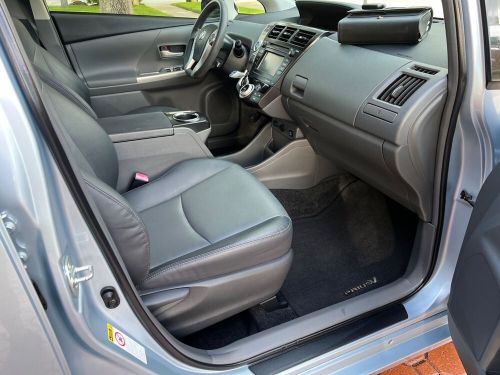 2012 Toyota Prius V PRIUS V FIVE HYBIRD 31 TOYOTA DEALER SERVICES 1 FL OWNER, US $2,800.00, image 5