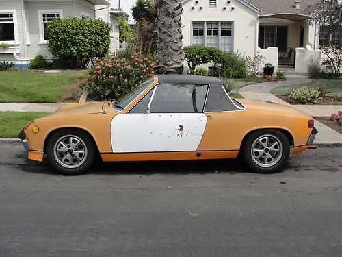 Porsche 914 targa top sportscar