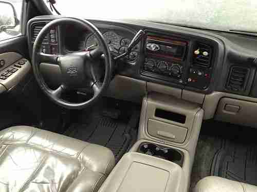 2001 Chevrolet Suburban 4x4 Southern Vehicle, image 5