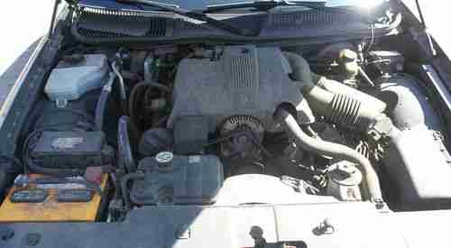 2003 LINCOLN TOWN CAR EXECUTIVE OLIVE GRAY. ALWAYS GARAGED. MECHANICALLY GREAT!, image 7