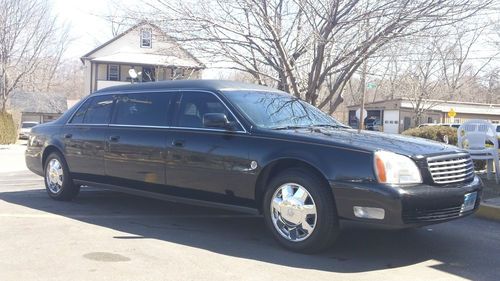 2004 cadillac deville base limousine 4-door 4.6l limousine