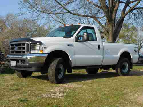 2002 Ford F250 Super Duty Truck  4x4 (GooseNeck Hitch)Very Clean Only 121k miles, image 2