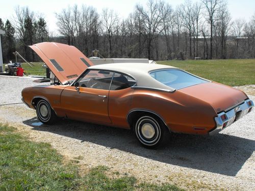 71 cutlass interior in good condition only 68k miles