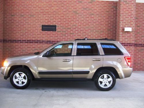 2006 jeep grand cherokee  leather moon roof