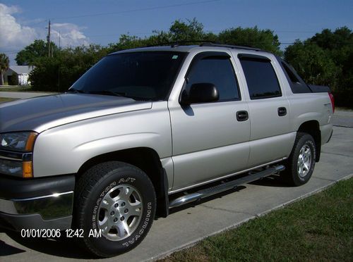 2004 chevy avalanche z71  4x4