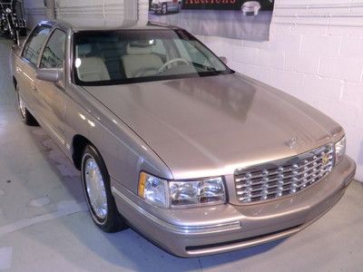 1999 cadillac deville north star 32v v8 only 68k original miles gold anniversary