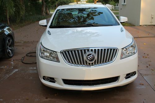 2010 buick lacrosse cxl white