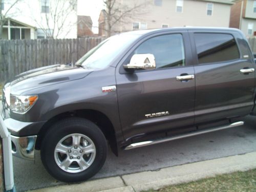 2012 toyota tundra base extended crew cab pickup 4-door 5.7l